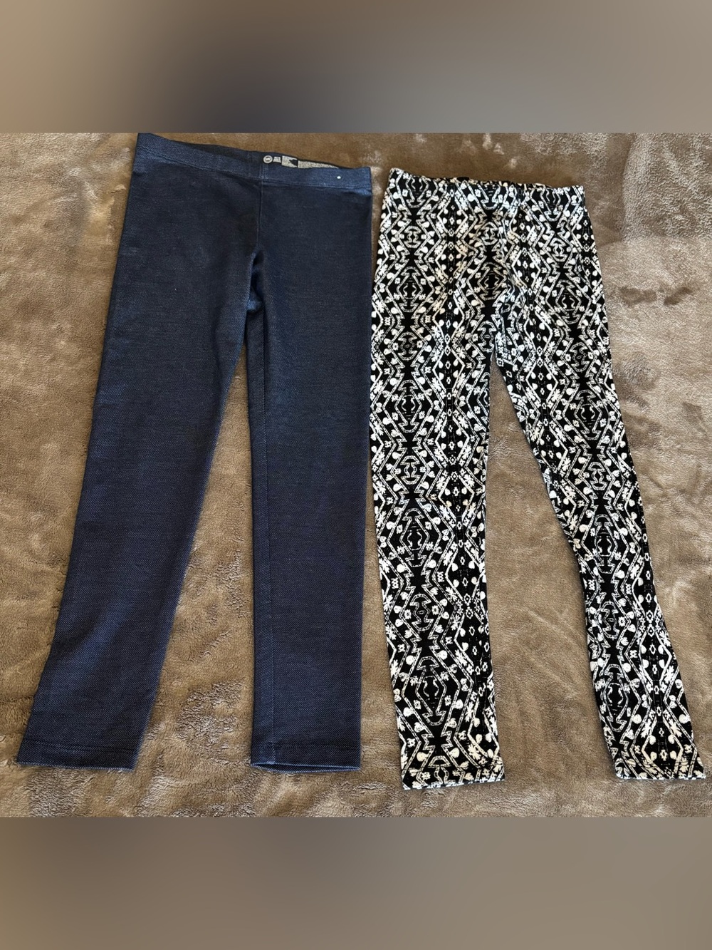 Cato Girls Black-White Aztec Print & Wonder Nation Navy Solid Legging Bundle